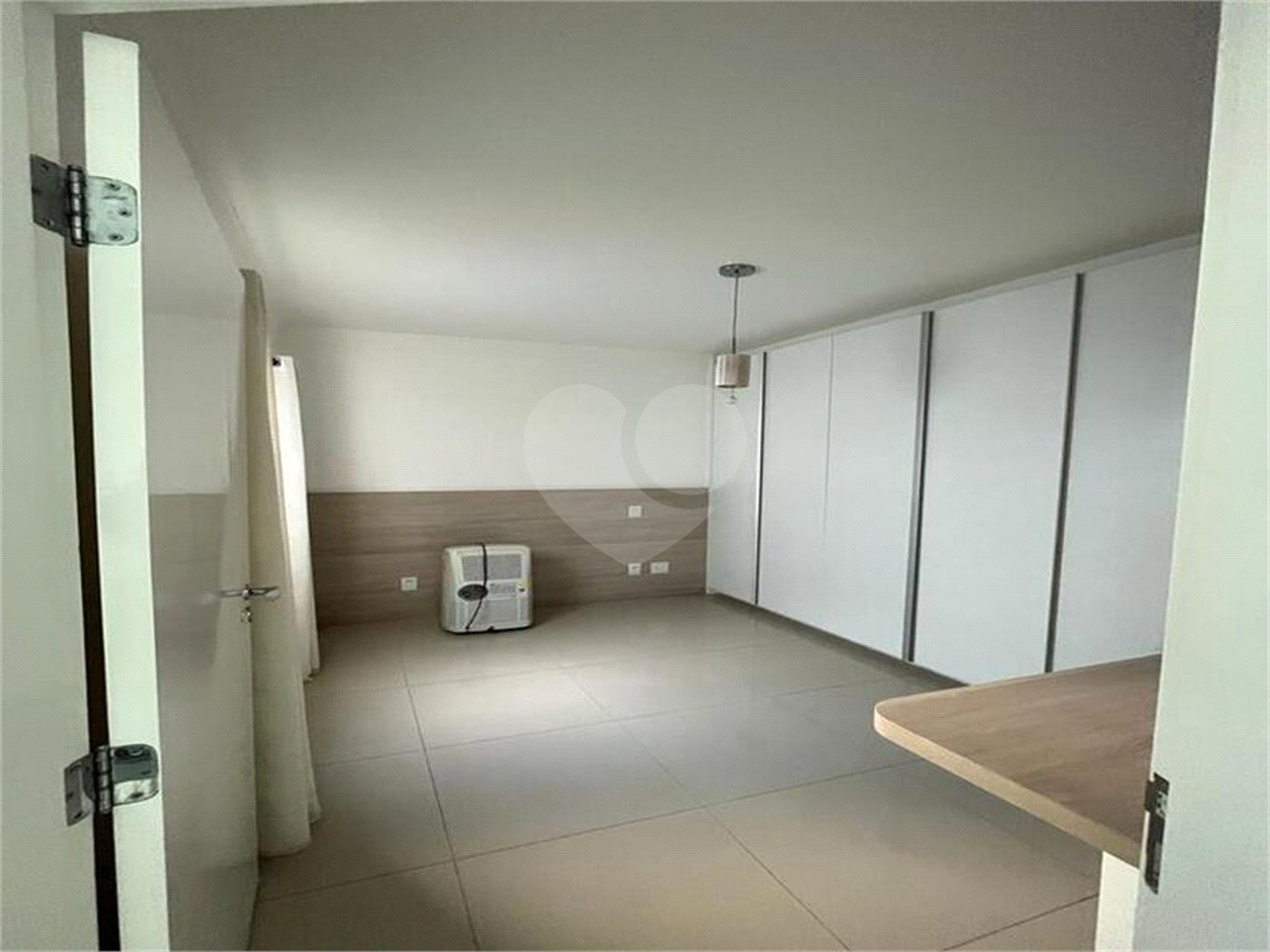 Sobrado à venda com 3 quartos, sendo 1 suíte, no Centro, Indaiatuba, SP