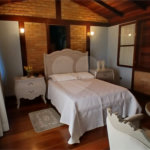 Casa à venda com 4 suítes no condomínio Sausalito, Mairiporã - SP