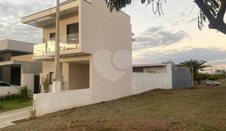 Casa à venda com 3 quartos, sendo 2 suítes,  no condomínio Terras da Estância, Paulínia - SP