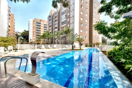 Apartamento à venda com 3 quartos, sendo 2 suítes, em Cidade São Francisco, São Paulo, SP