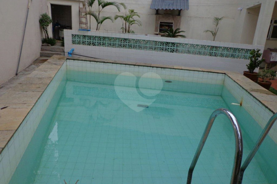 Casa à venda com 4 quartos, sendo 2 suítes,  em Butantã, São Paulo, SP