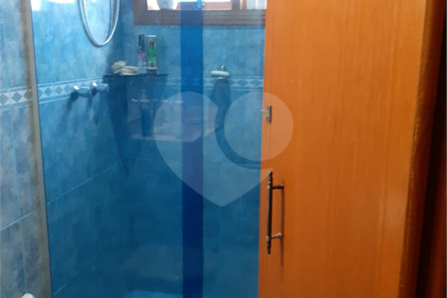 Sobrado à venda com 3 quartos, sendo 1 suíte, em Vila Nova Cachoeirinha, São Paulo, SP