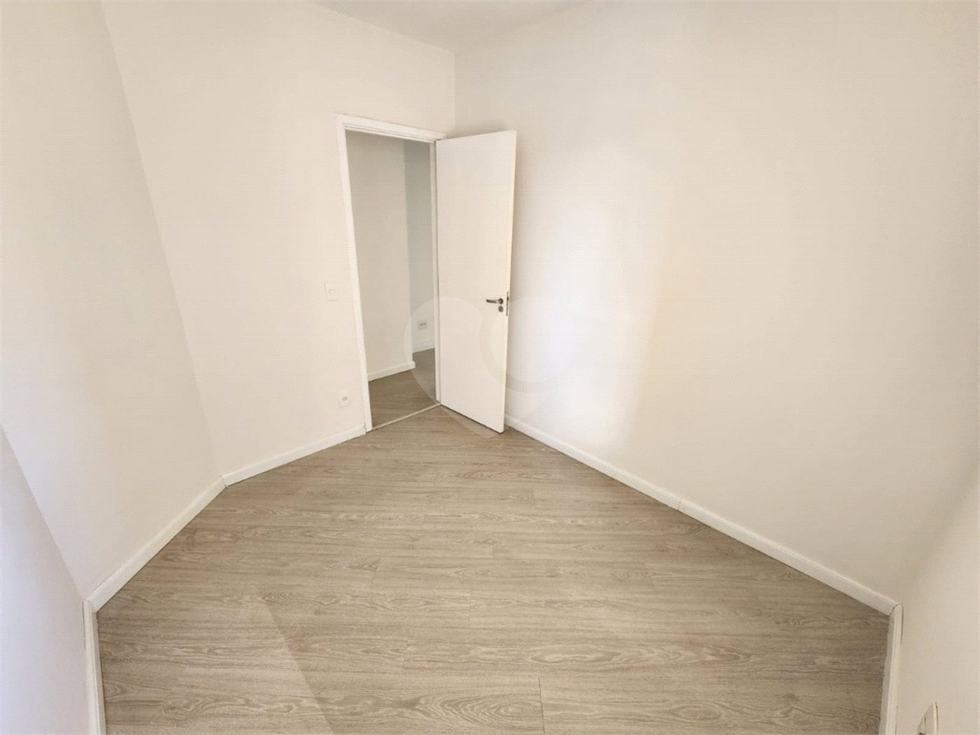 Apartamento à venda com 3 quartos, sendo 1 suíte,  no Centro, São Bernardo do Campo, SP