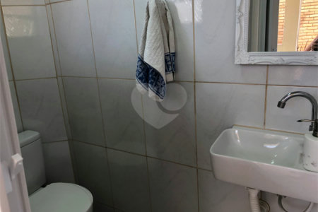 Sobrado à venda com 3 quartos em Vila Gustavo, São Paulo, SP