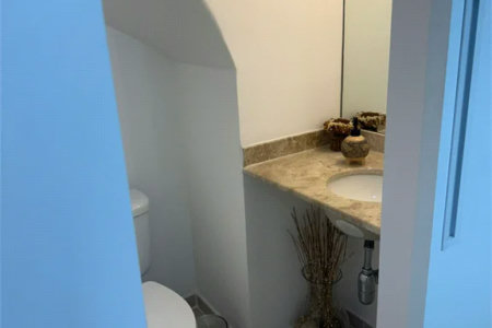Casa à venda com 3 quartos, sendo 1 suíte, no condomínio Villas de São Francisco, São Paulo - SP