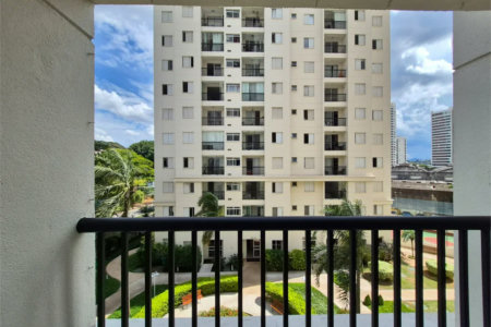 Apartamento à venda com 2 quartos em Vila Anastácio, São Paulo, SP
