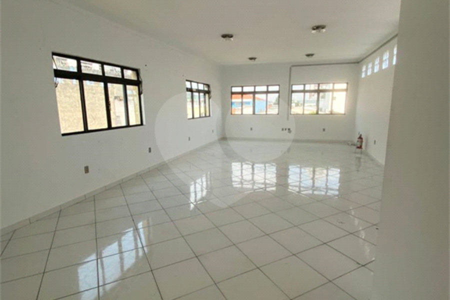 Prédio à venda em Vila Guilherme, São Paulo, SP
