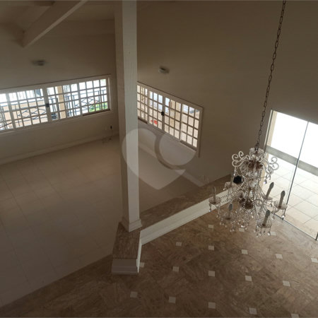 Casa à venda ou para alugar com 6 quartos, sendo 4 suítes, em Jardim Itaperi, Atibaia, SP