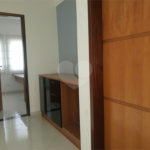 Casa à venda com 3 quartos, sendo 1 suíte, em Vila Mariana, São Paulo, SP