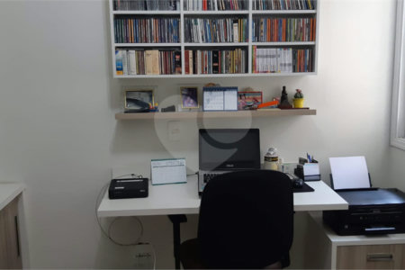 Casa à venda com 3 quartos, sendo 1 suíte, no condomínio Reserva das Flores - Casas, Guarulhos - SP