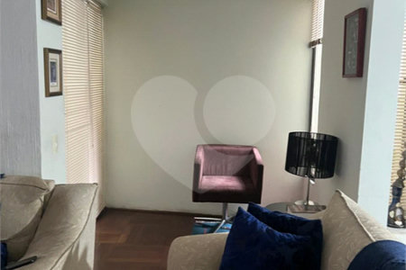 Casa à venda com 2 quartos, sendo 1 suíte, em Jardim das Acácias, São Paulo, SP