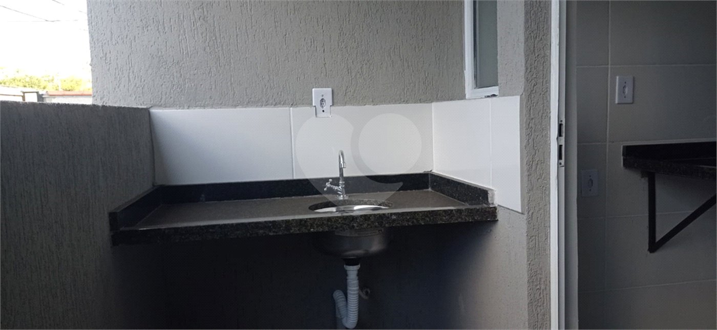 Apartamento à venda com 2 quartos em Jardim Saira, Sorocaba, SP