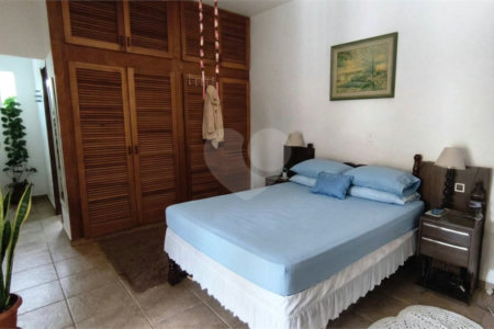 Chácara à venda com 4 quartos, sendo 1 suíte,  em Vale San Fernando, Itapetininga, SP