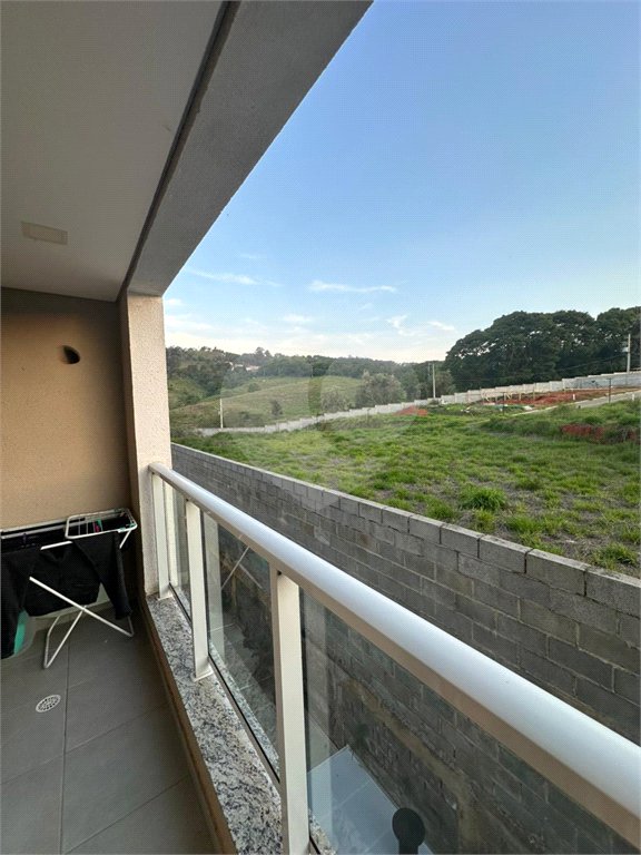 Apartamento à venda com 2 quartos, sendo 1 suíte, em Bairro do Cambará, São Roque, SP