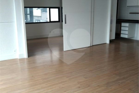 Apartamento à venda com 1 quarto em Vila Olímpia, São Paulo, SP