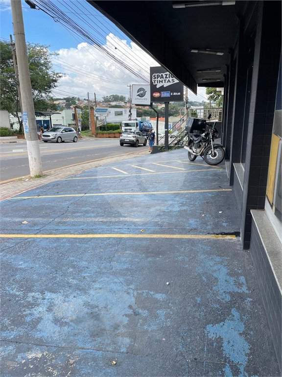 Salão para alugar no Centro, Louveira, SP
