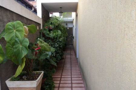 Casa à venda com 3 quartos, sendo 1 suíte, em Jardim Cláudia, São Paulo, SP