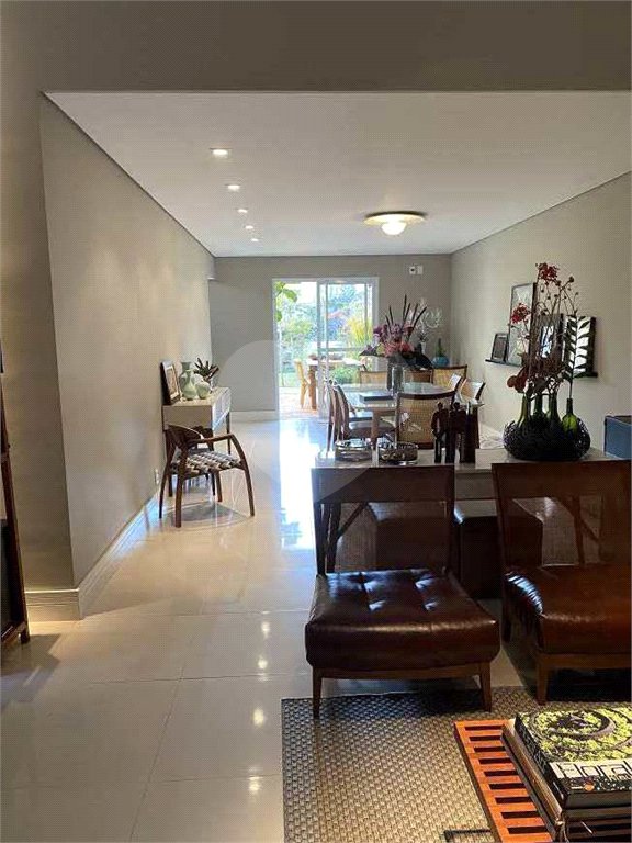Casa à venda com 4 suítes no condomínio Villa Veneto, Itatiba - SP