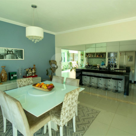 Casa à venda com 6 quartos, sendo 2 suítes,  em Ibiúna, Ibiúna, SP