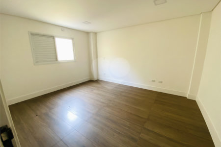 Apartamento para alugar com 3 suítes em Baeta Neves, São Bernardo do Campo, SP