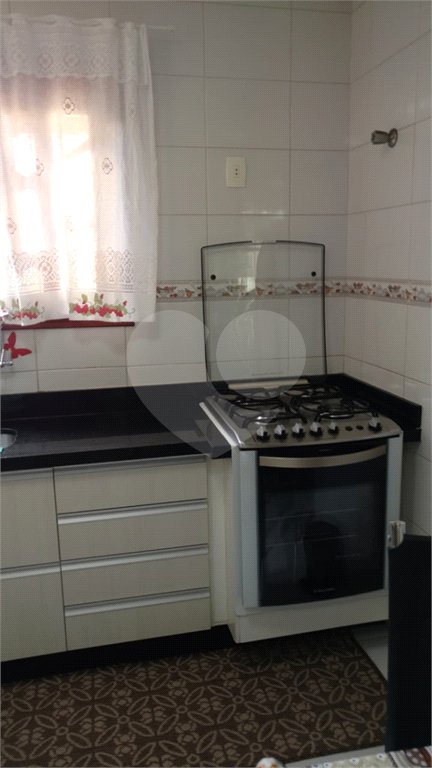 Casa à venda com 3 quartos, sendo 1 suíte, no condomínio Morada de Itapuã, São Paulo - SP