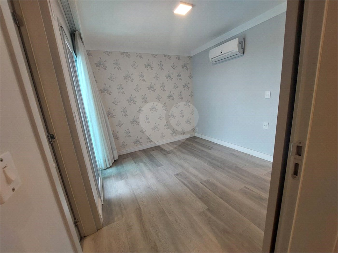 Apartamento à venda com 3 suítes em Bairro Pau Preto, Indaiatuba, SP