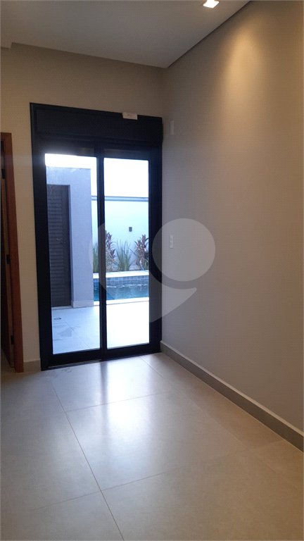 Casa à venda com 3 suítes no condomínio Jardim Laguna, Indaiatuba - SP