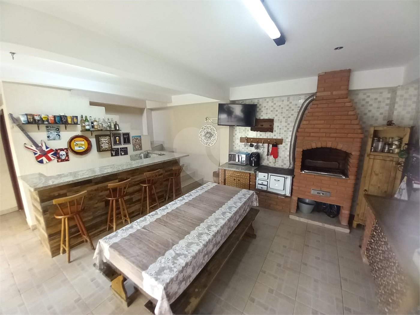 Casa à venda com 3 quartos, sendo 1 suíte,  em Parada Inglesa, São Paulo, SP