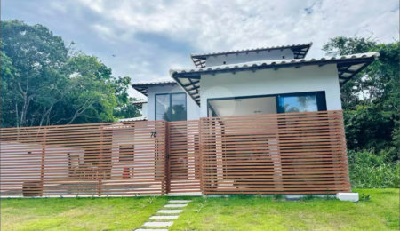 Casa em condomínio à venda com 6 quartos, sendo 4 suítes,  em Caravelas, Armação dos Búzios, RJ