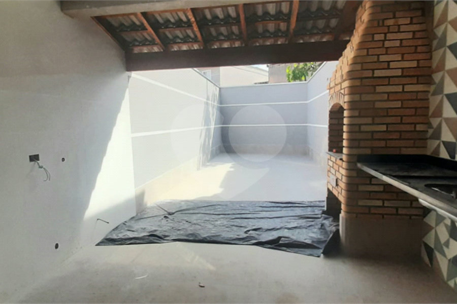 Sobrado à venda com 3 quartos, sendo 1 suíte, em Vila Mazzei, São Paulo, SP
