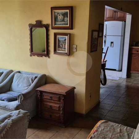 Casa Sobrado com varandas