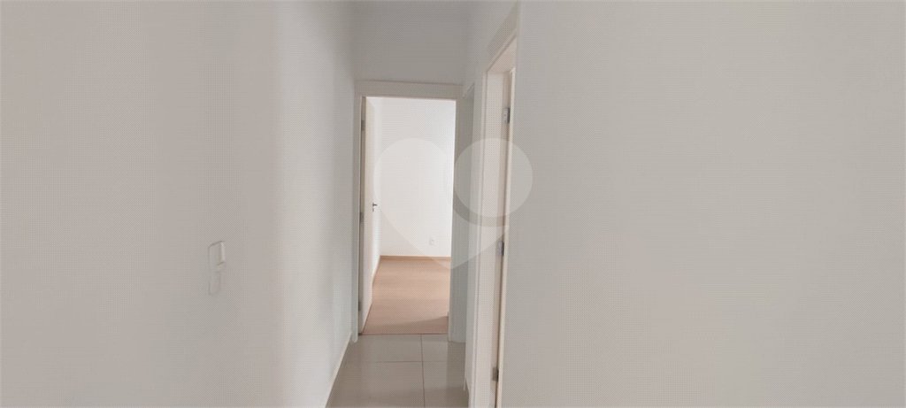 Apartamento com 2 dormitórios