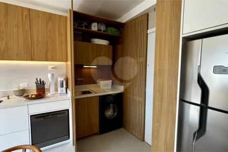 Apartamento novo na Vila Mariana com 38m², 1 vaga e próximo ao metrô.
