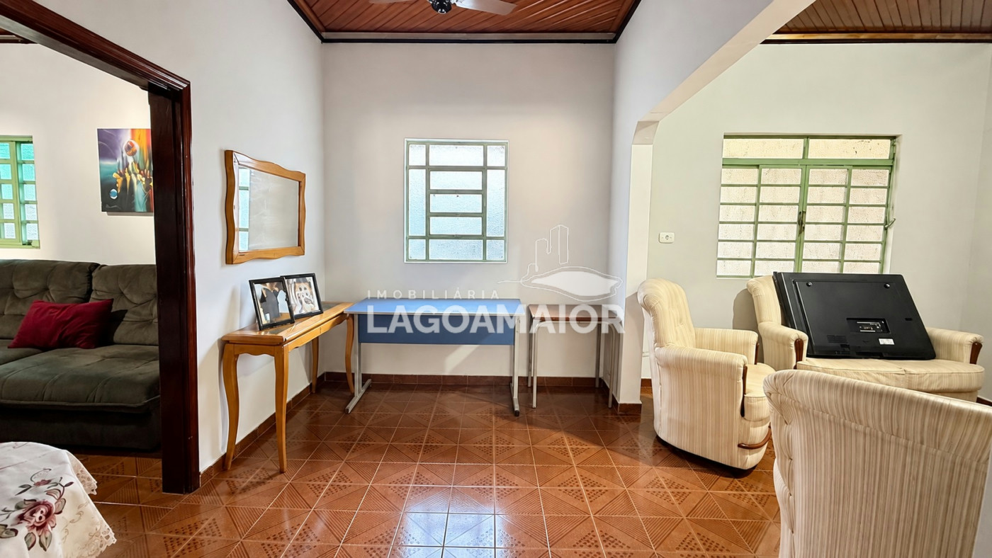 Casa à venda com 4 quartos em Vila Nova, Três Lagoas - MS