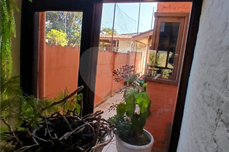 Casa à venda com 3 quartos, sendo 2 suítes, em Jardim Brogotá, Atibaia, SP
