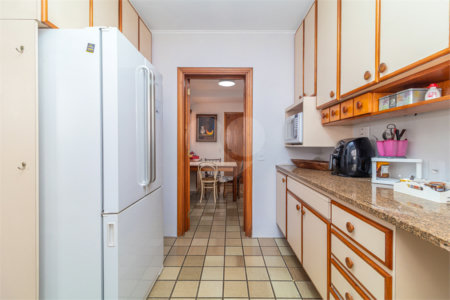 Apartamento à venda com 4 quartos, sendo 2 suítes, em Campo Belo, São Paulo, SP