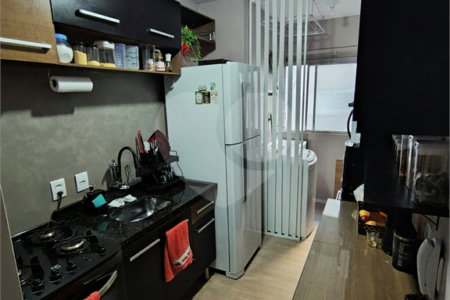 Apartamento à venda com 3 quartos em Jardim Santa Emília, São Paulo, SP
