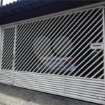 Sobrado à venda com 4 quartos, sendo 1 suíte,  em Tremembé, São Paulo, SP