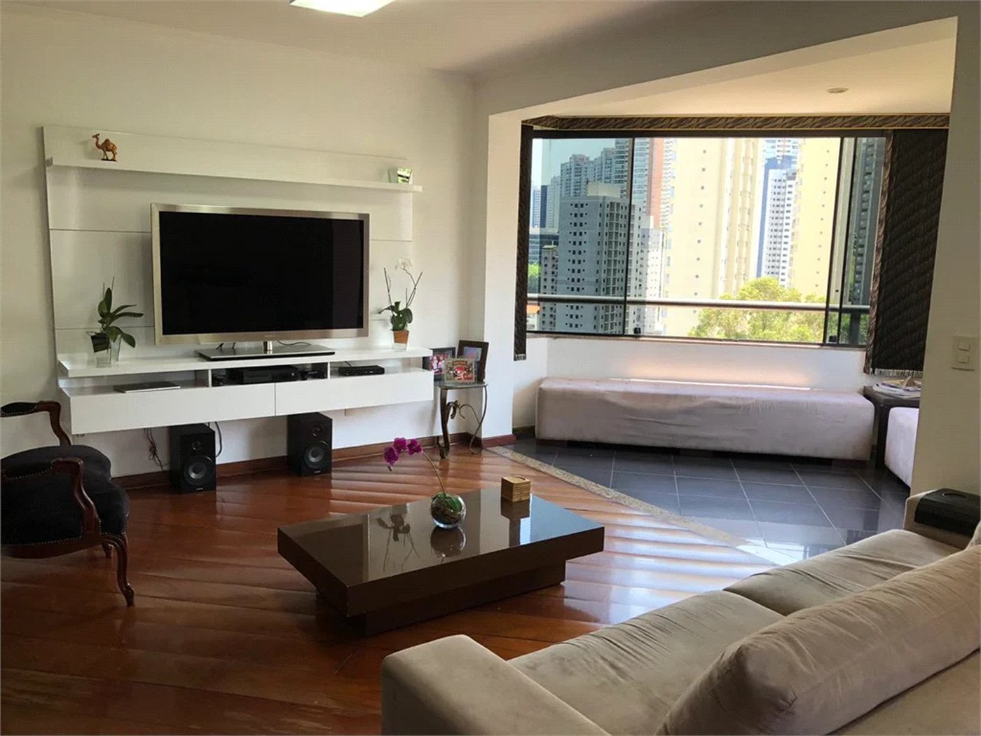 Cobertura à venda com 5 quartos, sendo 3 suítes, em Vila Andrade, São Paulo, SP