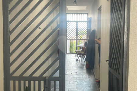 Sobrado à venda com 3 quartos em Vila Nova Alba, São Paulo, SP