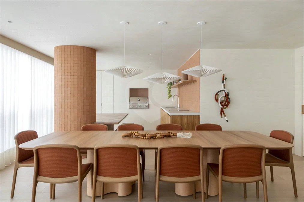 Apartamento à venda com 4 quartos, sendo 3 suítes,  em Itaim Bibi, São Paulo, SP