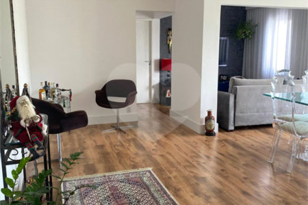Apartamento à venda com 3 quartos, sendo 1 suíte, em Santa Teresinha, São Paulo, SP