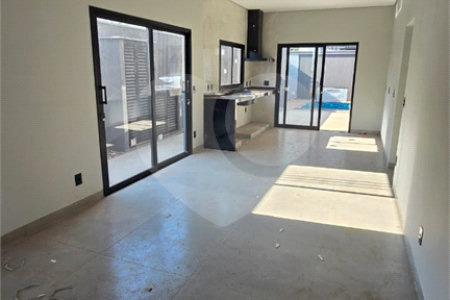 Casa à venda com 3 suítes no condomínio Village Damha III, Araraquara - SP