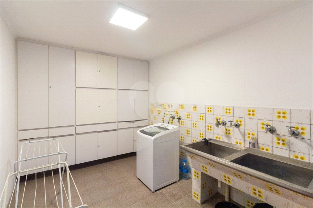 Casa à venda ou para alugar com 3 suítes em Sumaré, São Paulo, SP