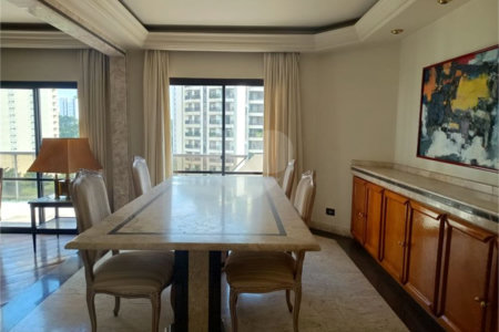 Apartamento à venda com 3 suítes em Vila Suzana, São Paulo, SP