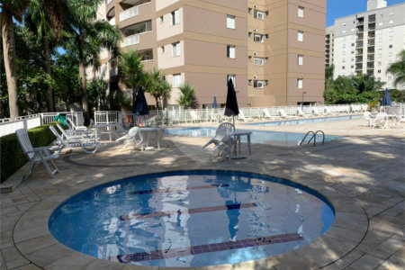 Apartamento à venda com 2 quartos, sendo 1 suíte, em Vila Andrade, São Paulo, SP