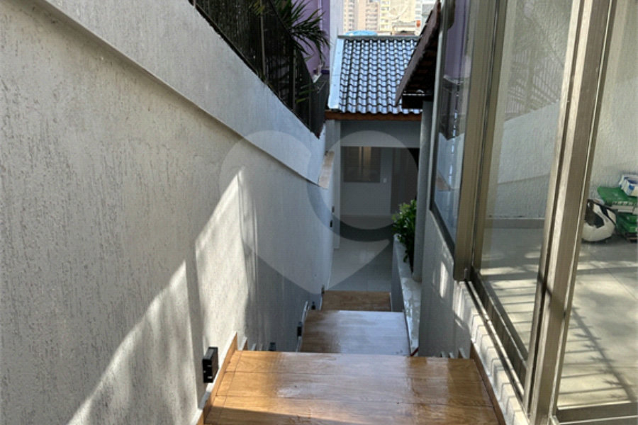 Casa Térrea à venda com 3 suítes em Bela Vista, São Paulo, SP
