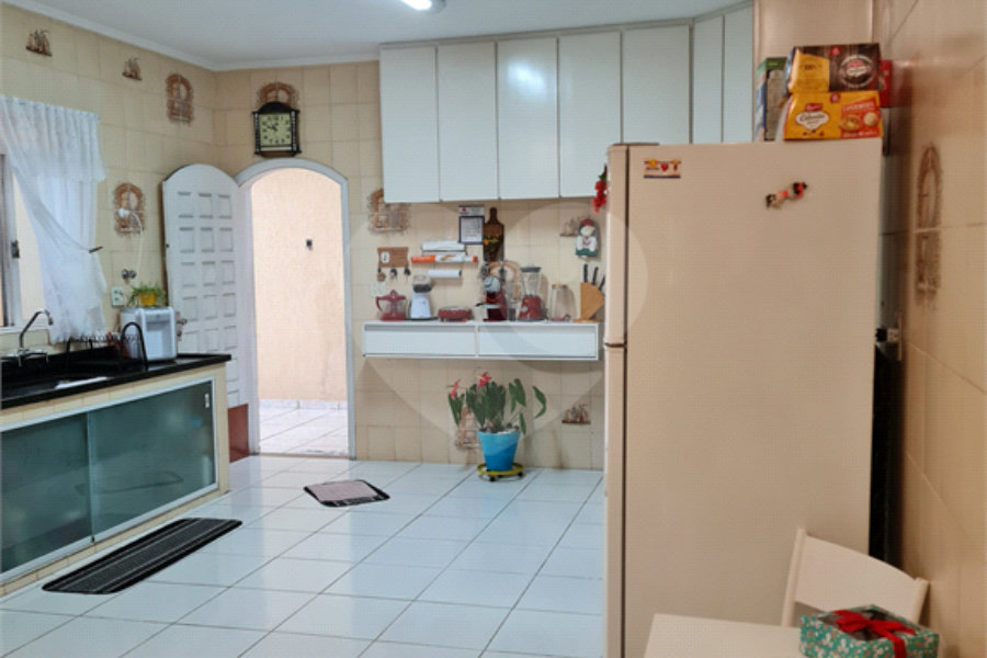 Sobrado à venda com 3 quartos, sendo 1 suíte, em Vila Ester (zona Norte), São Paulo, SP