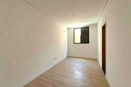Sobreposta Alta à Venda na Aparecida em Santos | 3 Suítes | Piscina | Salão de Festas | 2 Vagas | 202 m²