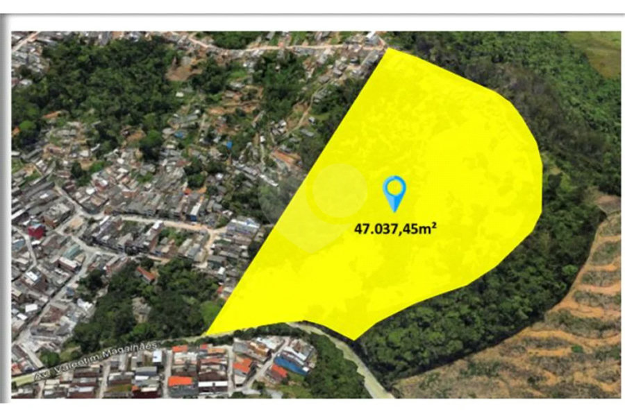 Terreno à venda no condomínio Maracanã, Santo André - SP